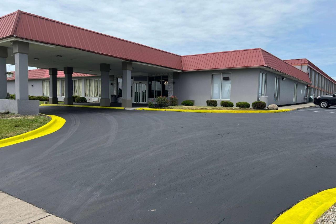 Days Inn & Suites By Wyndham Springfield Oh Kültér fotó